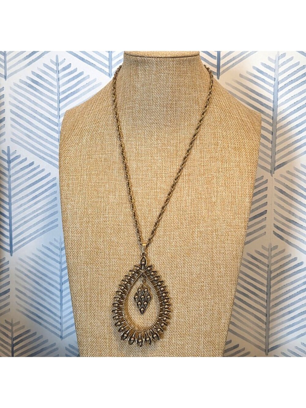 Sarah Coventry Vintage 30" Gold Tone Double Pendant Statement Necklace